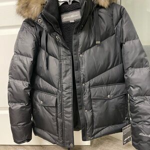 Eddie Bauer Women Lodge Cascadian Down Black Puffer Jacket